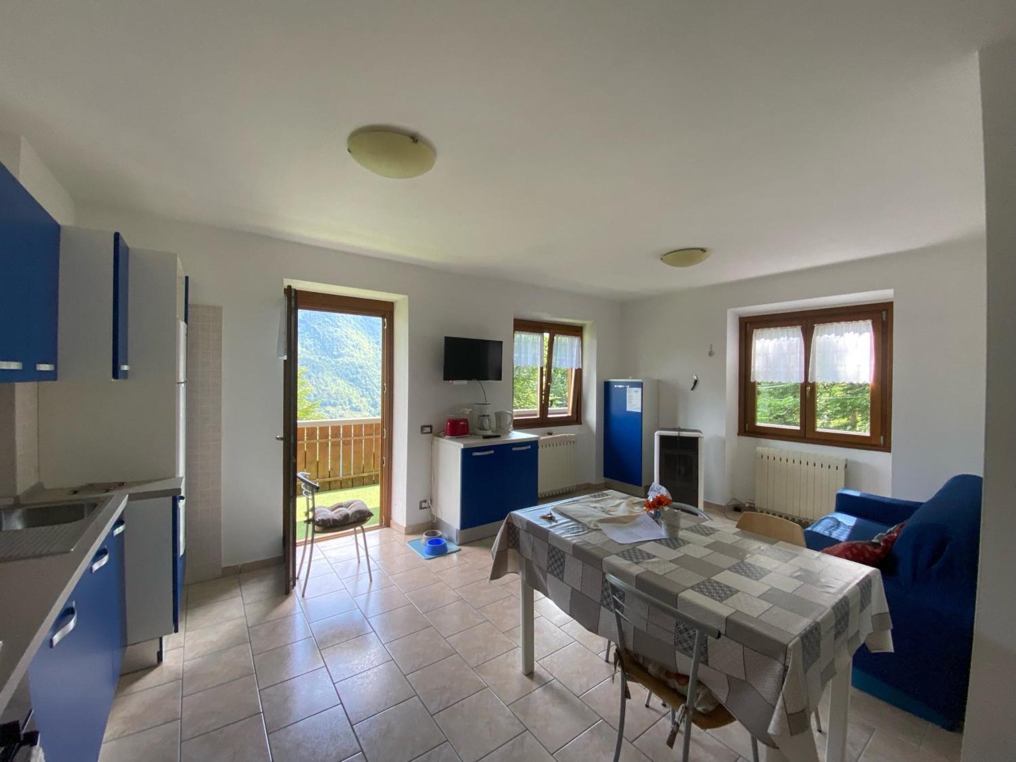 Le Terrazze Sul Lago - Ledro House بييفي دي ليدرو الغرفة الصورة